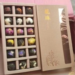 Cadeauset Pu-erh Thee Met Bloemen | 18 X 8 Gram Thee | Voor 18 Liter